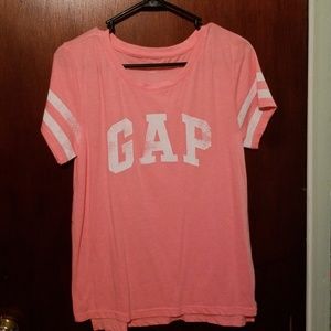 Gap T Shirt